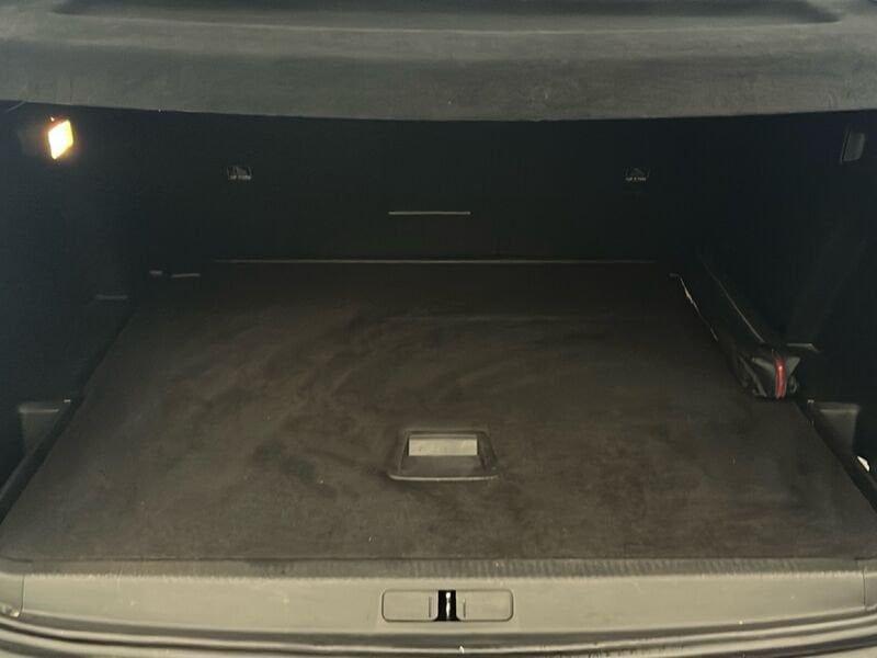 Peugeot 3008 BlueHDi 130 S&S EAT8 Allure