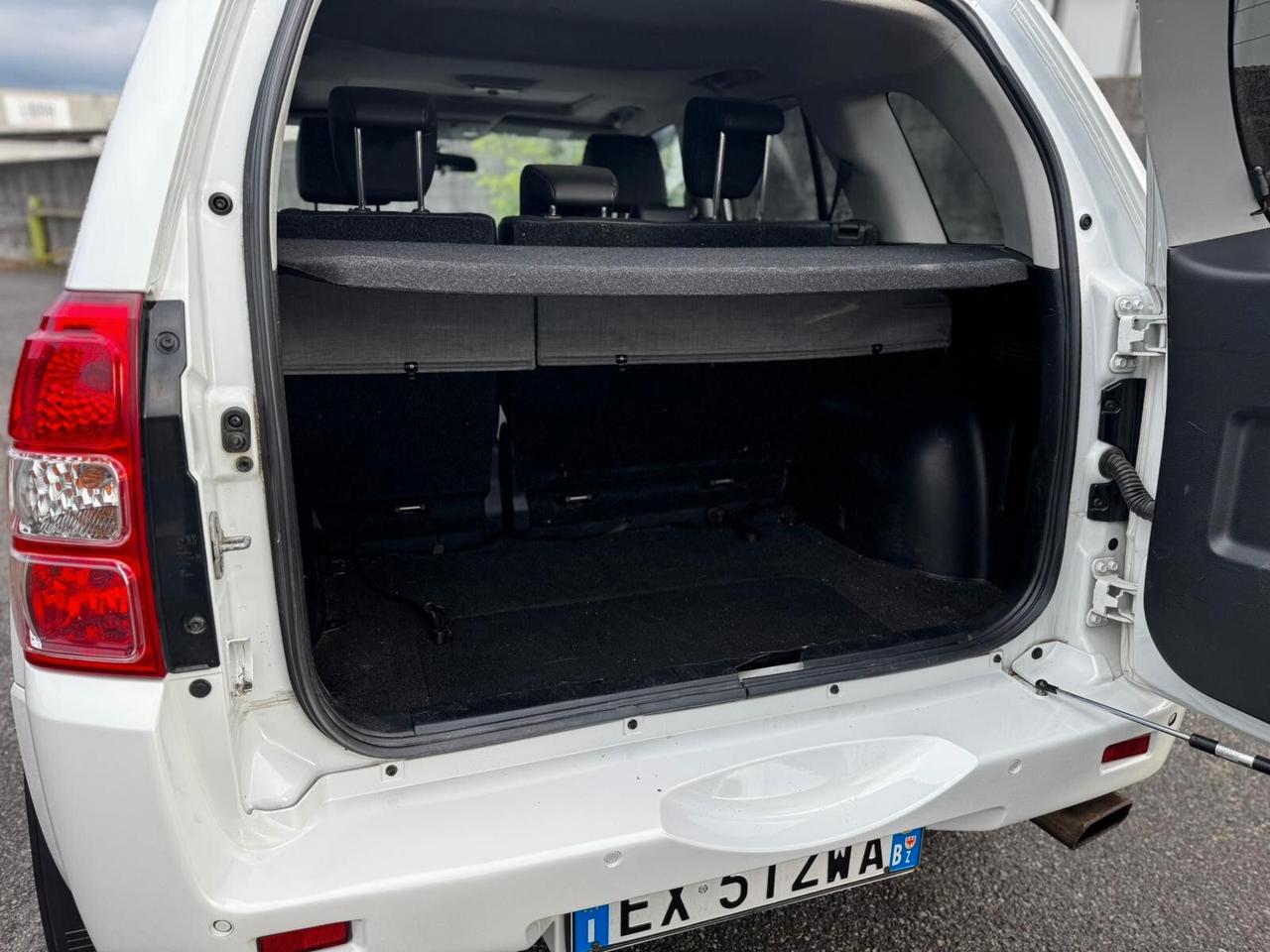 Suzuki Grand Vitara 2.4 aut. 5 porte Evolution Plus