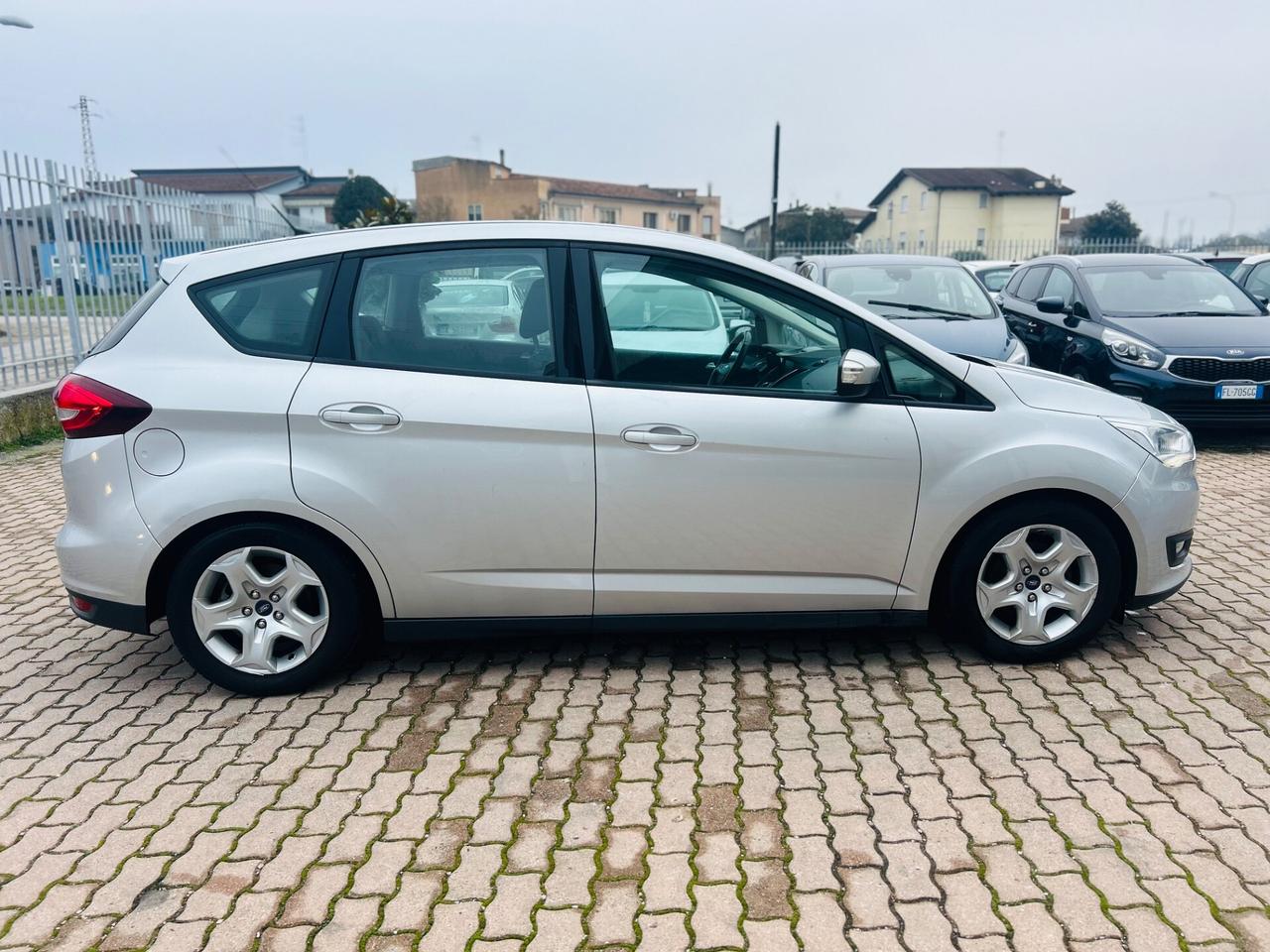 Ford C-Max 1.6 120CV GPL Titanium