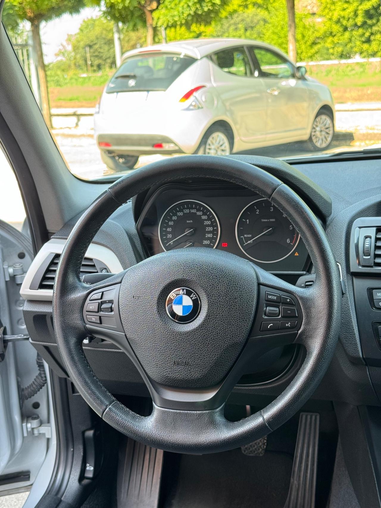 Bmw 118d 5p. 143 cavalli