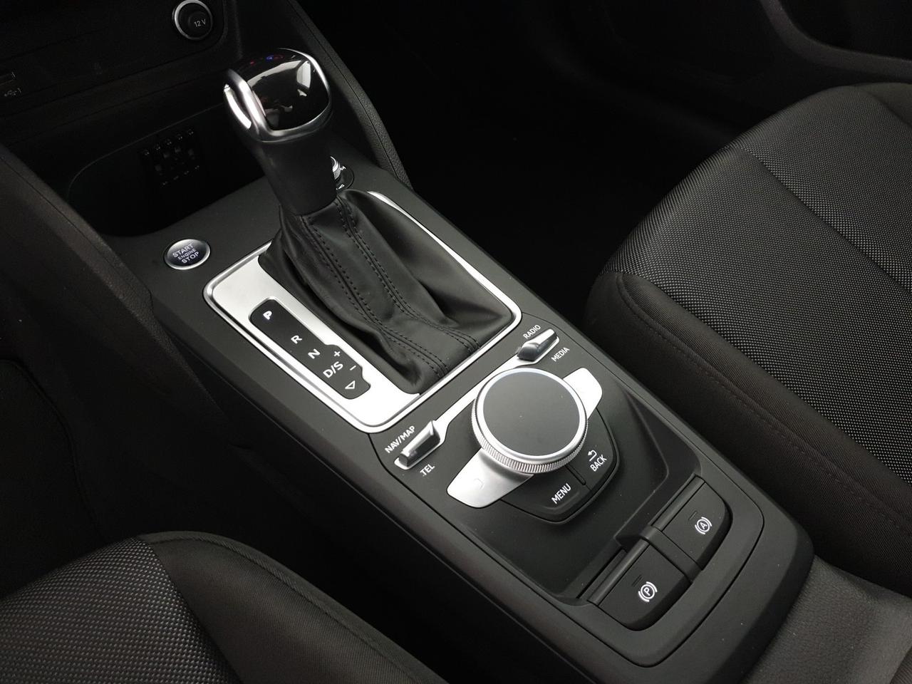 30TDI 116CV S tronic Admired