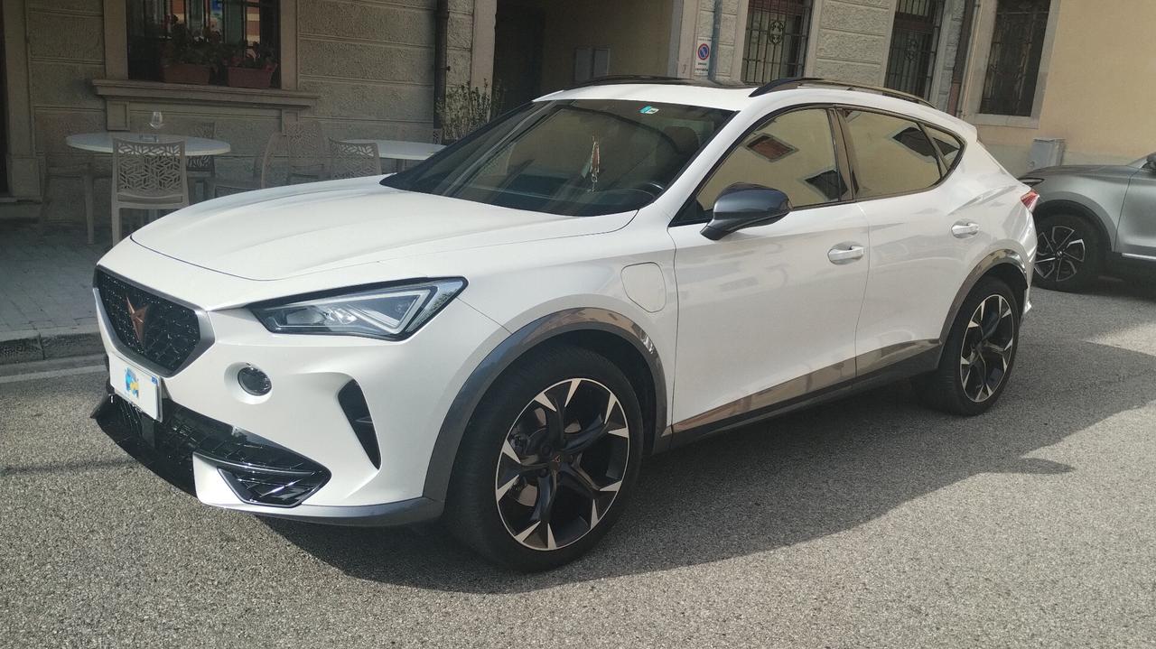 Cupra Formentor 1.4 e-Hybrid DSG