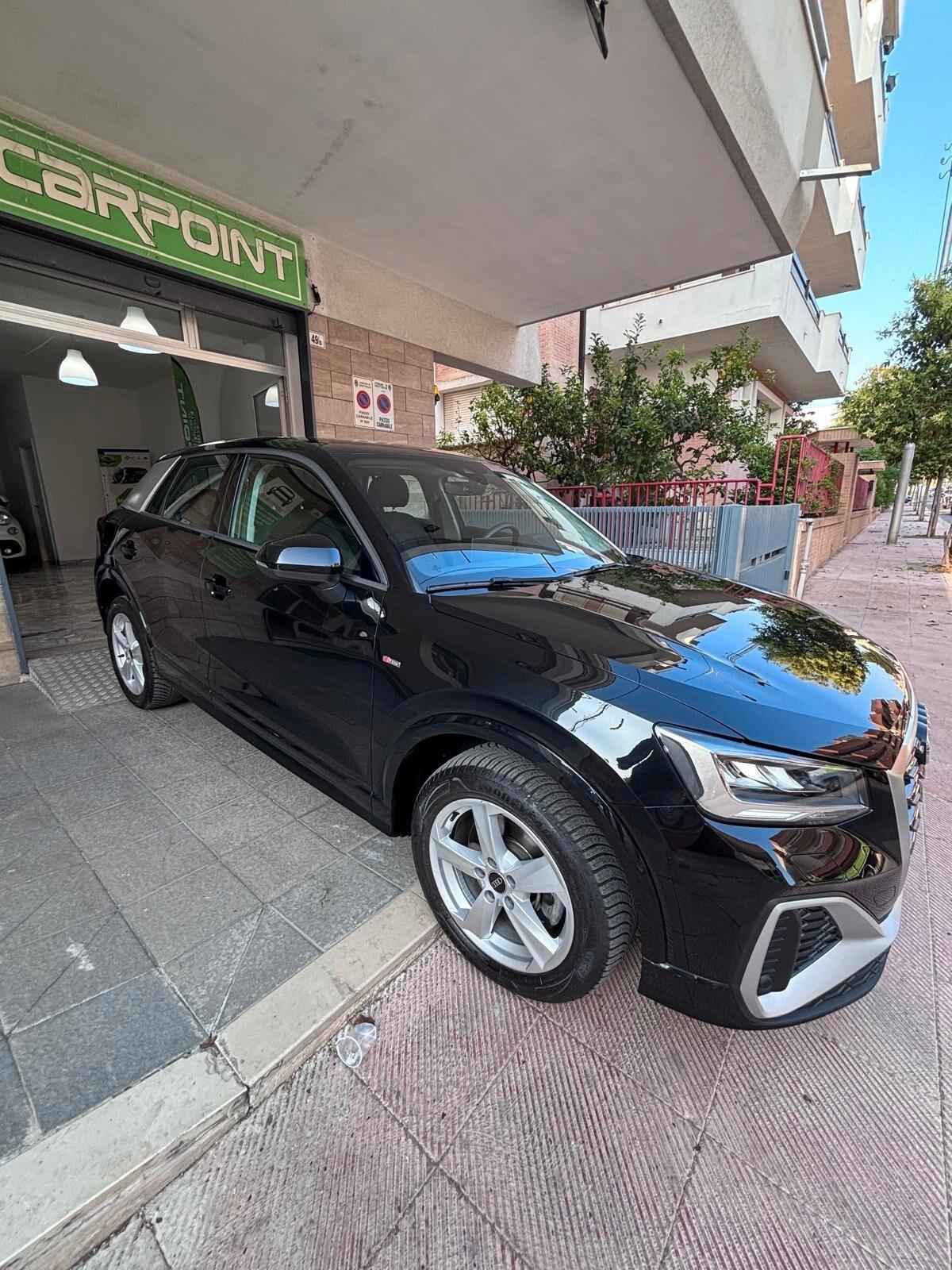 Audi Q2 35 TDI S tronic Business