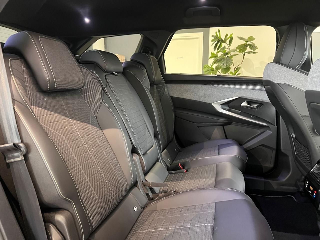 PEUGEOT 5008 III 2024 Hybrid 145 E-DCS6 GT - VARI COLORI!