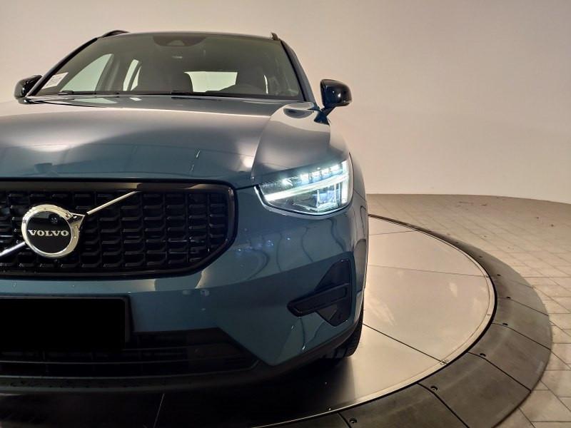 VOLVO Xc40 B3 Mild Hybrid Automatico Plus Dark