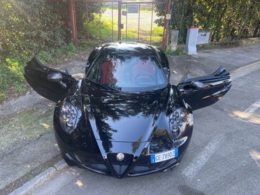 Alfa Romeo 4C 1750 TBi