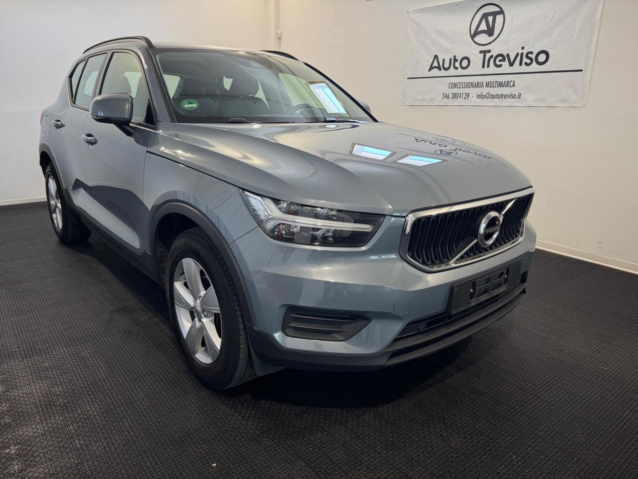 Volvo XC40 D3 Momentum Core
