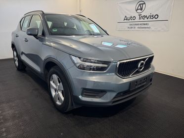 Volvo XC40 D3 Momentum Core