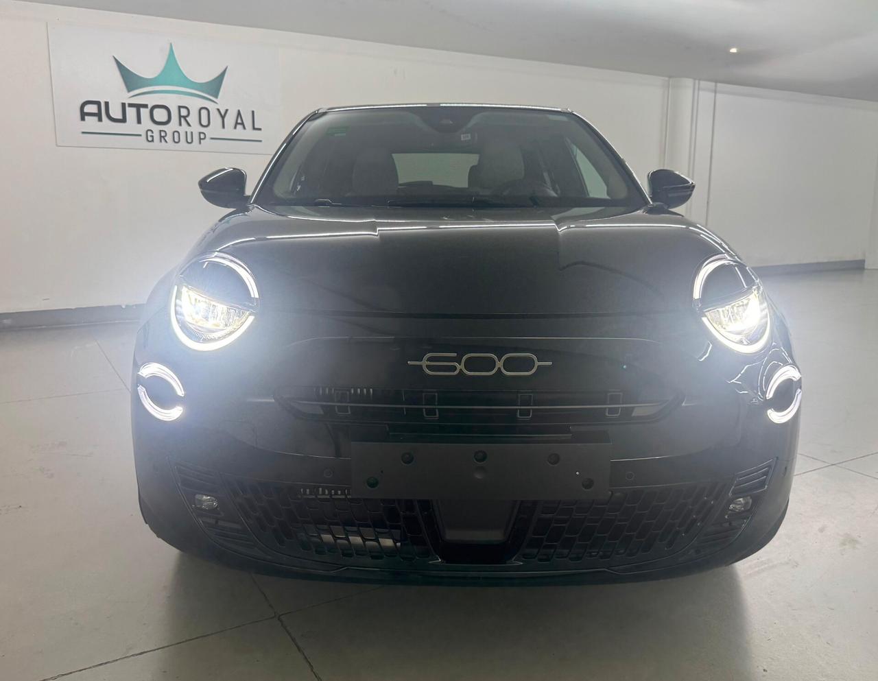 Fiat 600 Hybrid 110 CV DCT MHEV La Prima