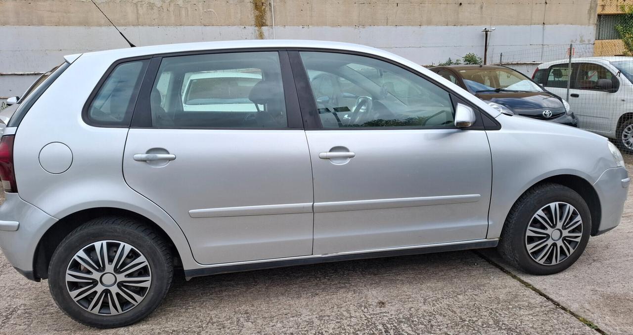 VOLKSWAGEN POLO 1.4/69CV TDI 5p. Comfortline 170000km
