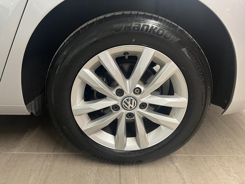 Volkswagen Touran VW TDI DSG 7 posti