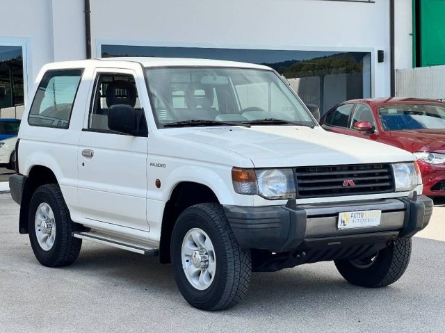 Mitsubishi Pajero 2.5 tdi GLX m.top autocarro