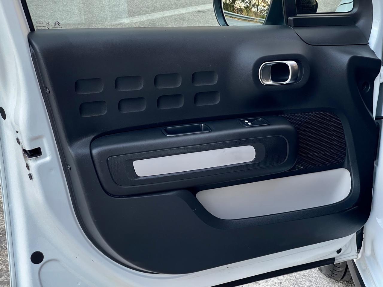 Citroen C3 BlueHDi 100 S&S Feel 2021