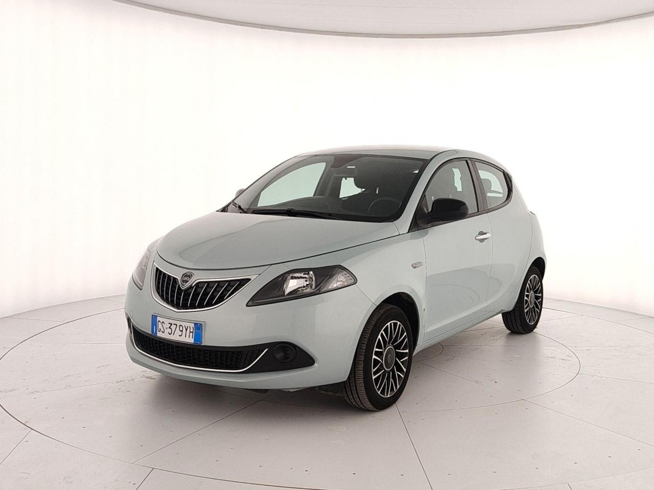 Lancia Ypsilon 1.0 FireFly 5 porte S&S Hybrid Platino