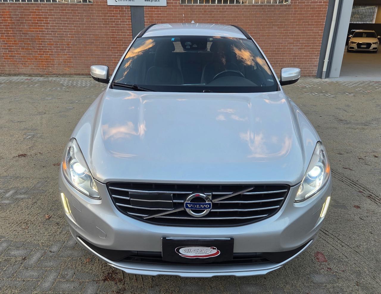 Volvo XC 60 XC60 D4 181cv Geartronic Momentum