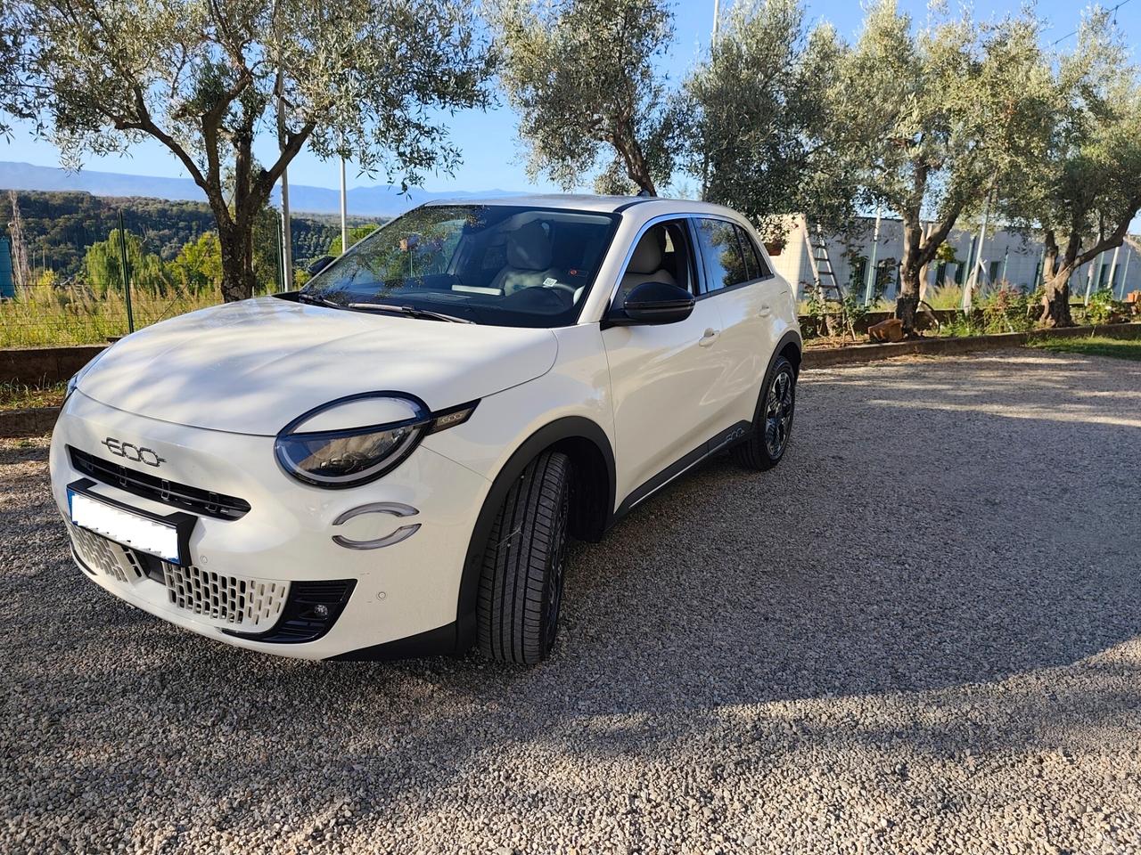 Fiat 600 Hybrid 100 CV DCT MHEV La Prima