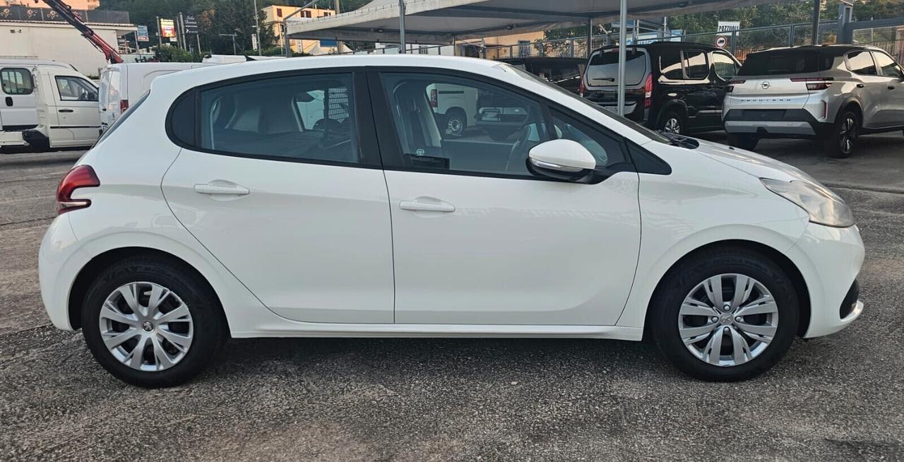 Peugeot 208 Van 1.5 diesel 100 cv anno 2020