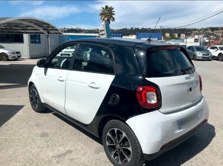 Smart ForFour