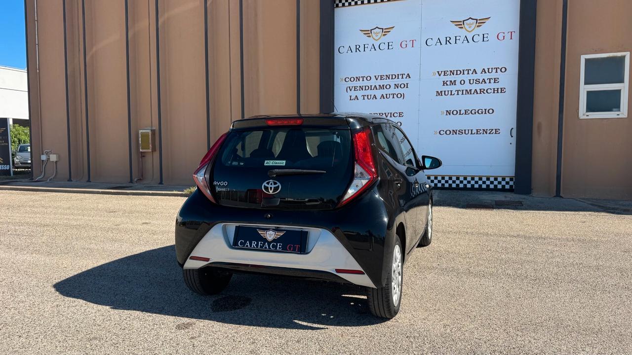 TOYOTA AYGO CONNECT 1.0 72CV 5P - 2020
