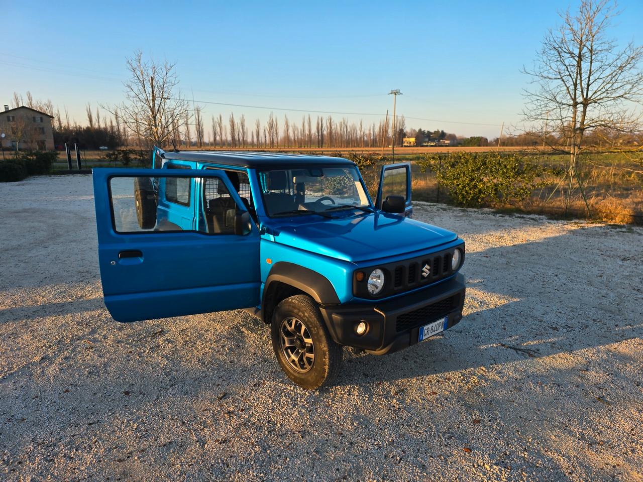 Suzuki Jimny 1.5 5MT PRO (N1)