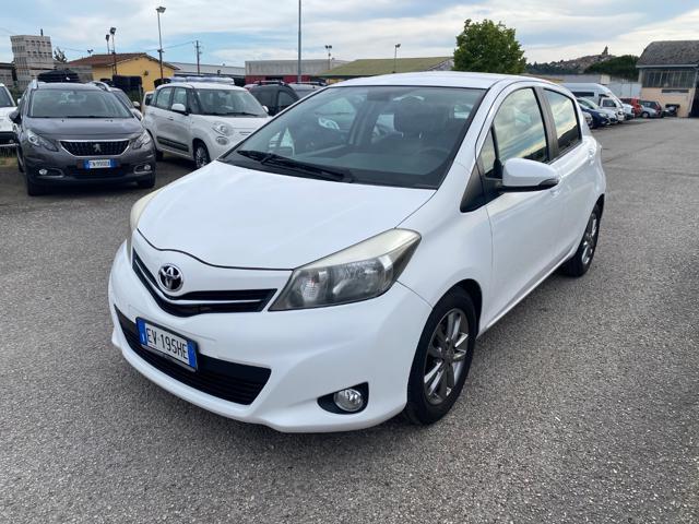 TOYOTA Yaris 1.4 D-4D 5 porte Active