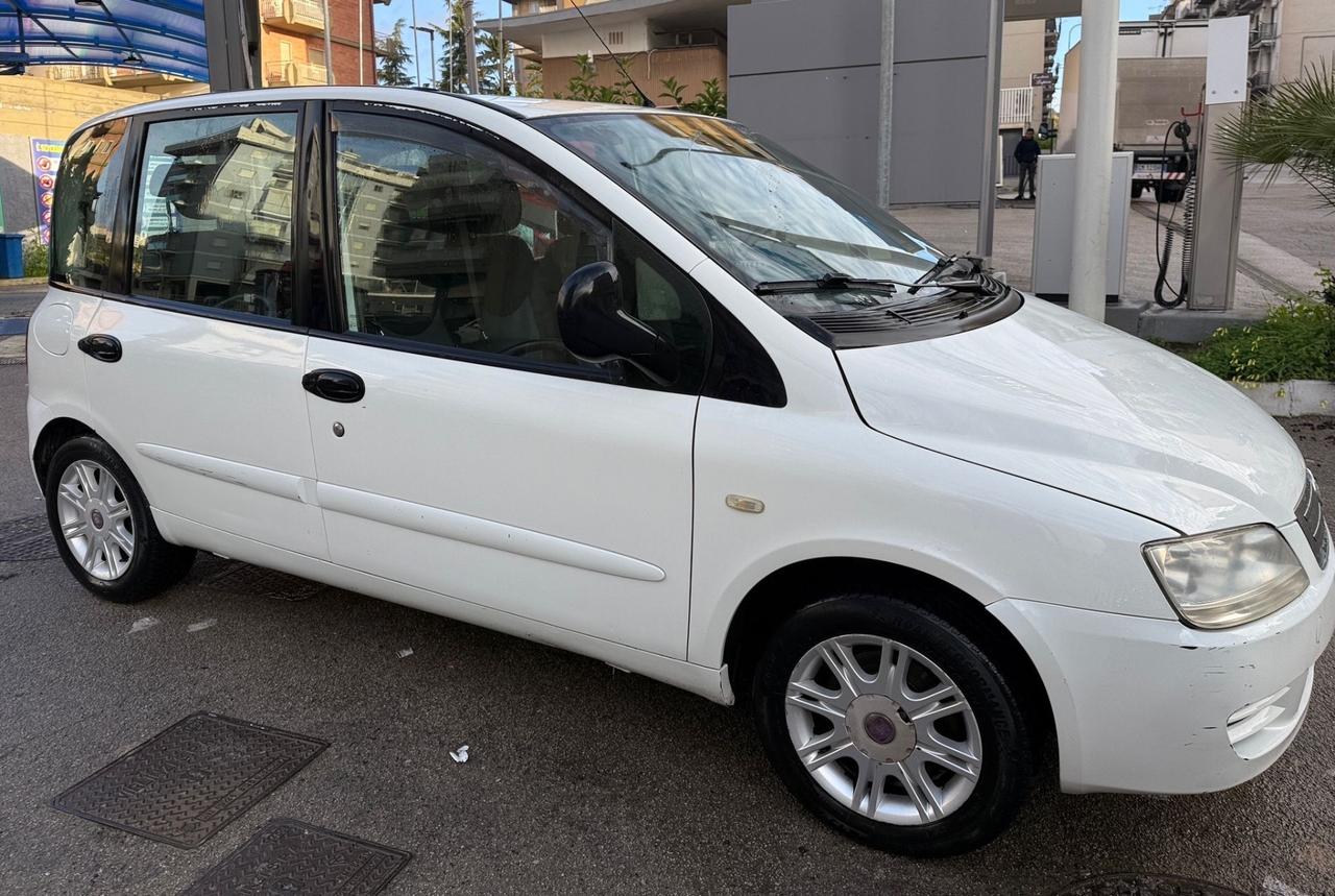 Fiat Multipla 1.9 MJT Dynamic