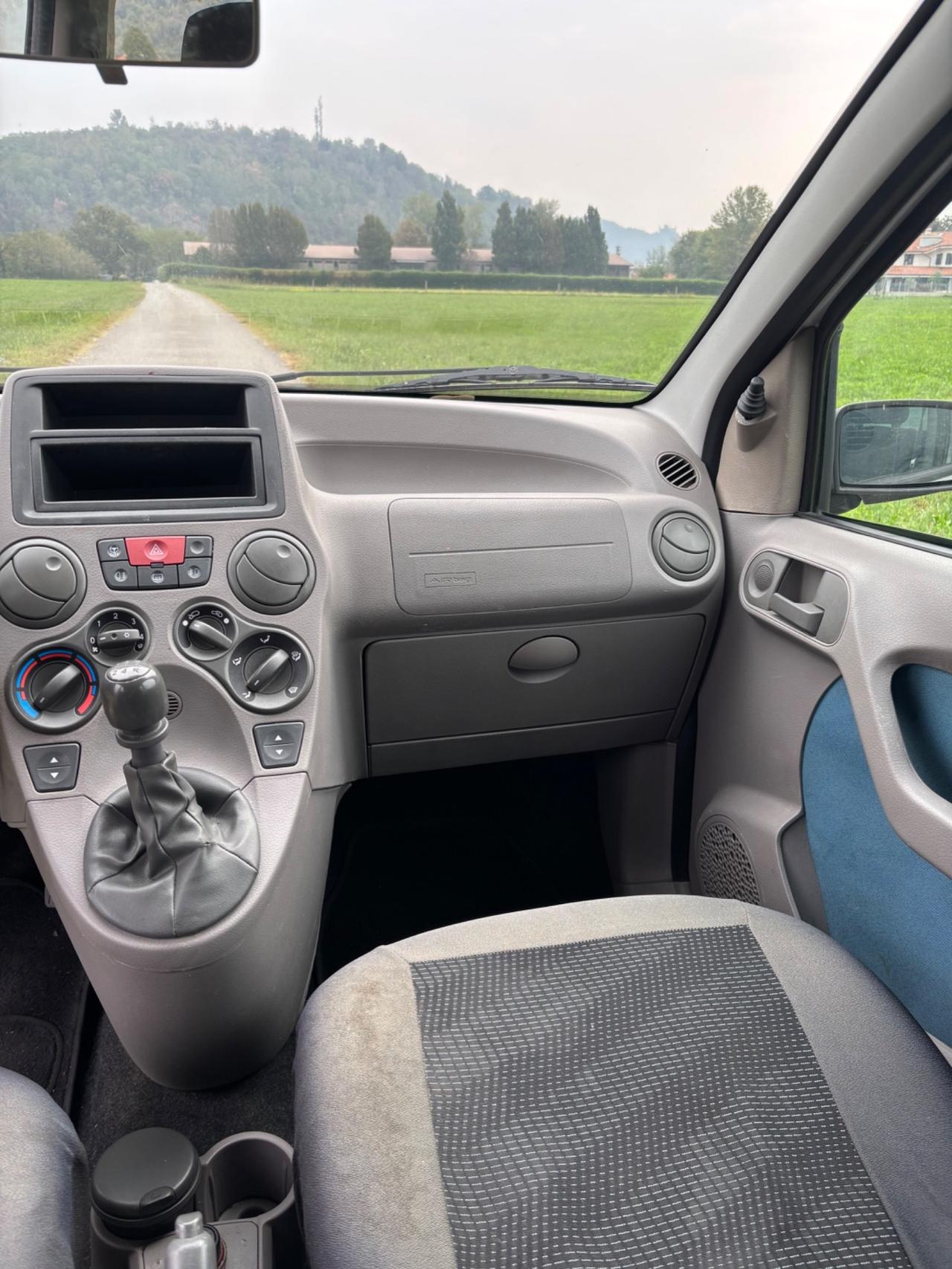 Fiat Panda 1.2 BENZINA POCHI KM ARIA CONDIZIONATA