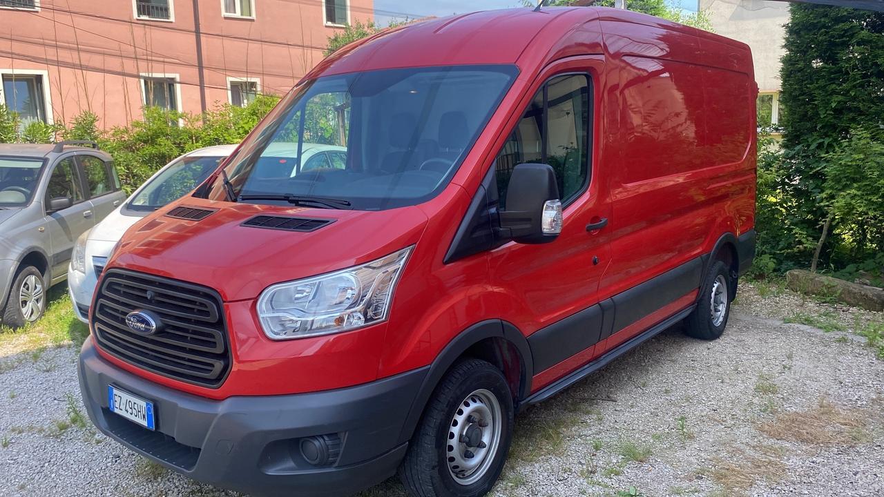 FORD TRANSIT 2.2 DIESEL. CATENA NUOVA