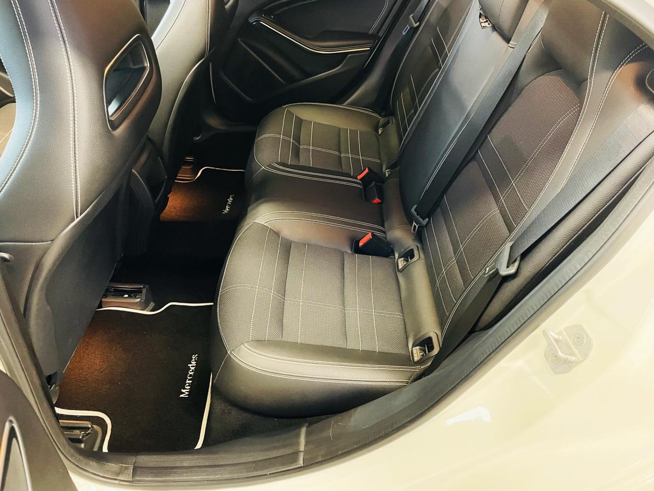 Mercedes-benz A 180 d Sport Tettuccio Full-Led