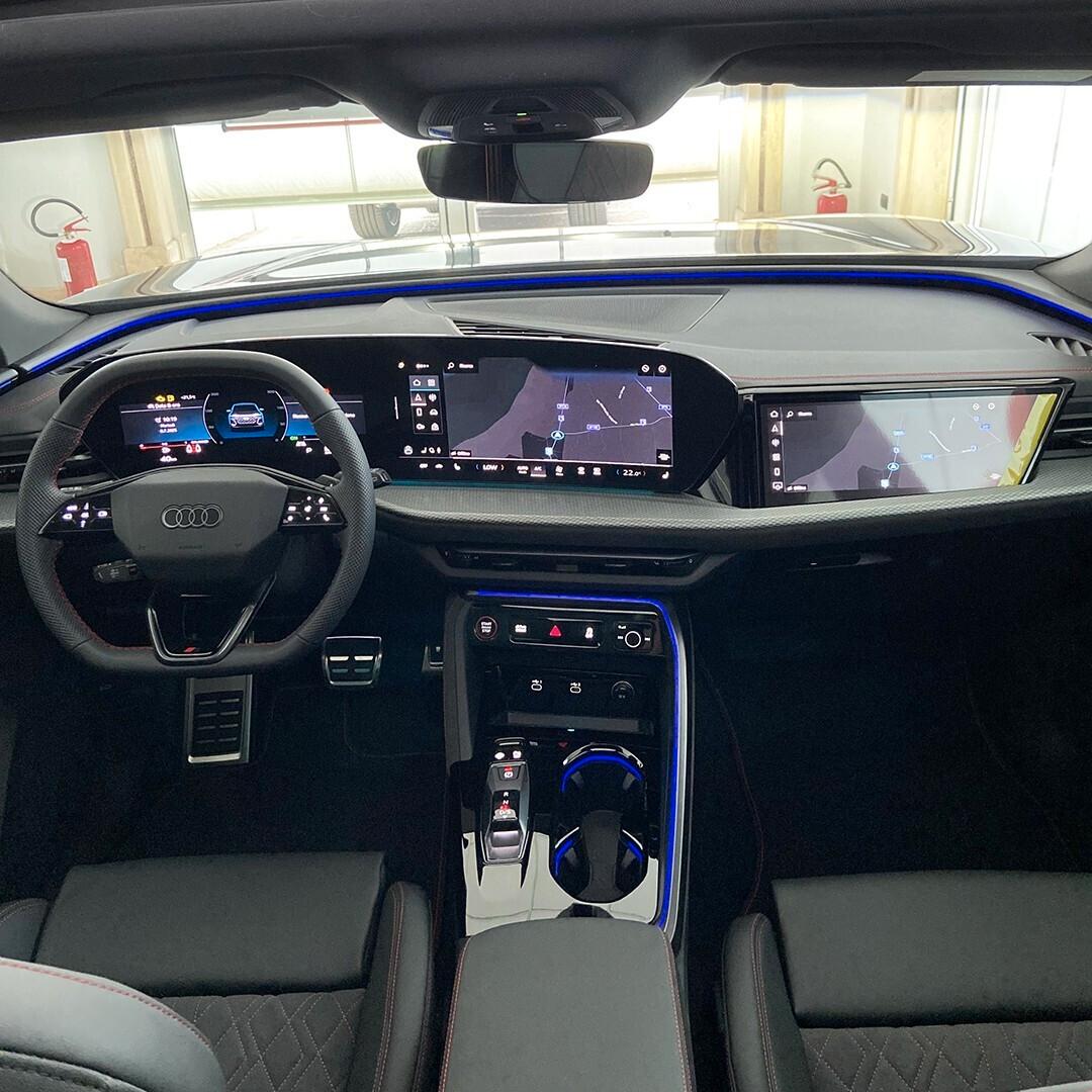 Audi Q5 TDi 150 kW mHEV+ S tronic quattro line edition