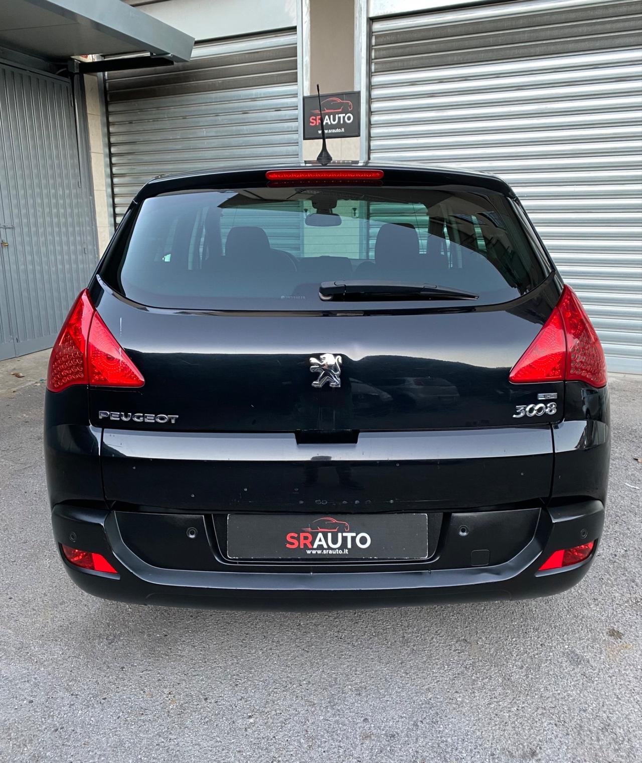 Peugeot 3008 1.6 e-HDi 112cv AUTOMATICA “Allure”