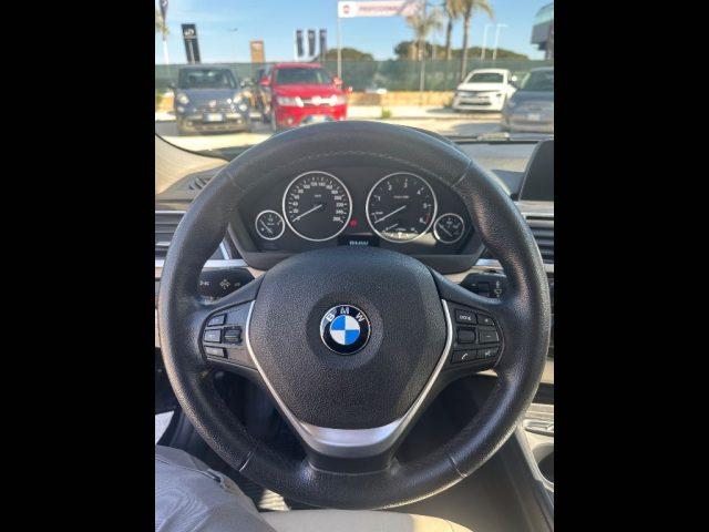 BMW 318 Serie 3 (F30/31) - d Touring Luxury