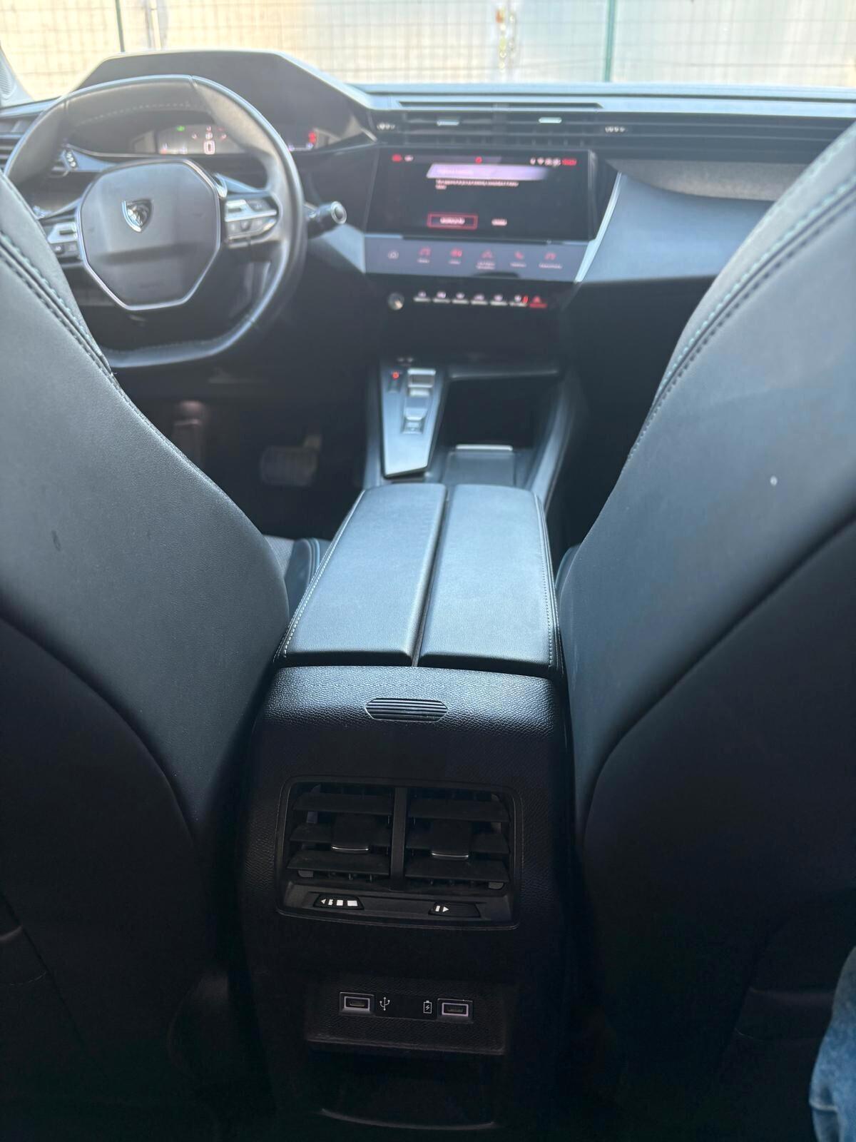 Peugeot 308 BlueHDi 130 S&S SW Allure CAMBIO AUTOMATICO
