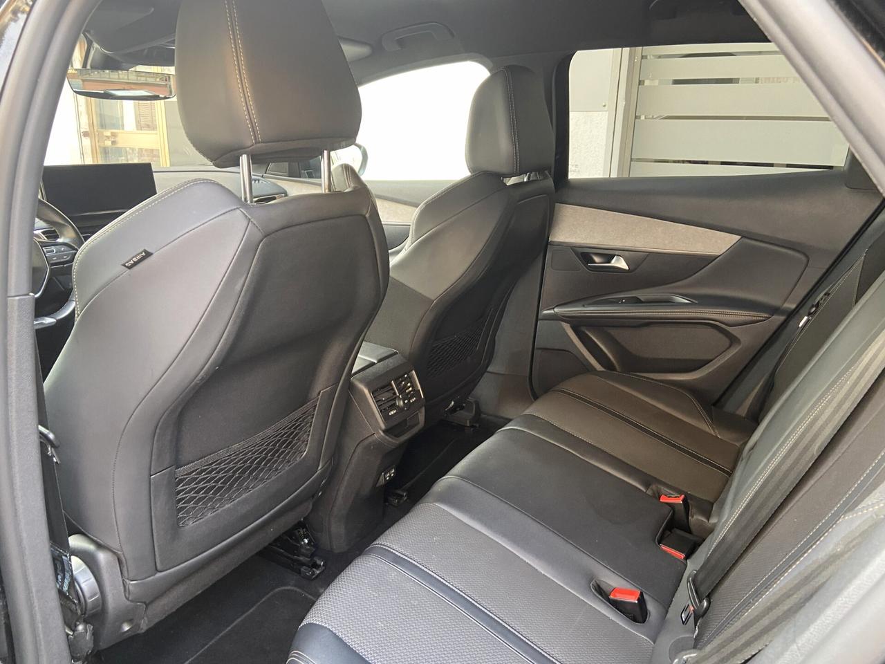 Peugeot 3008 BlueHDi 130 S&S EAT8 GT