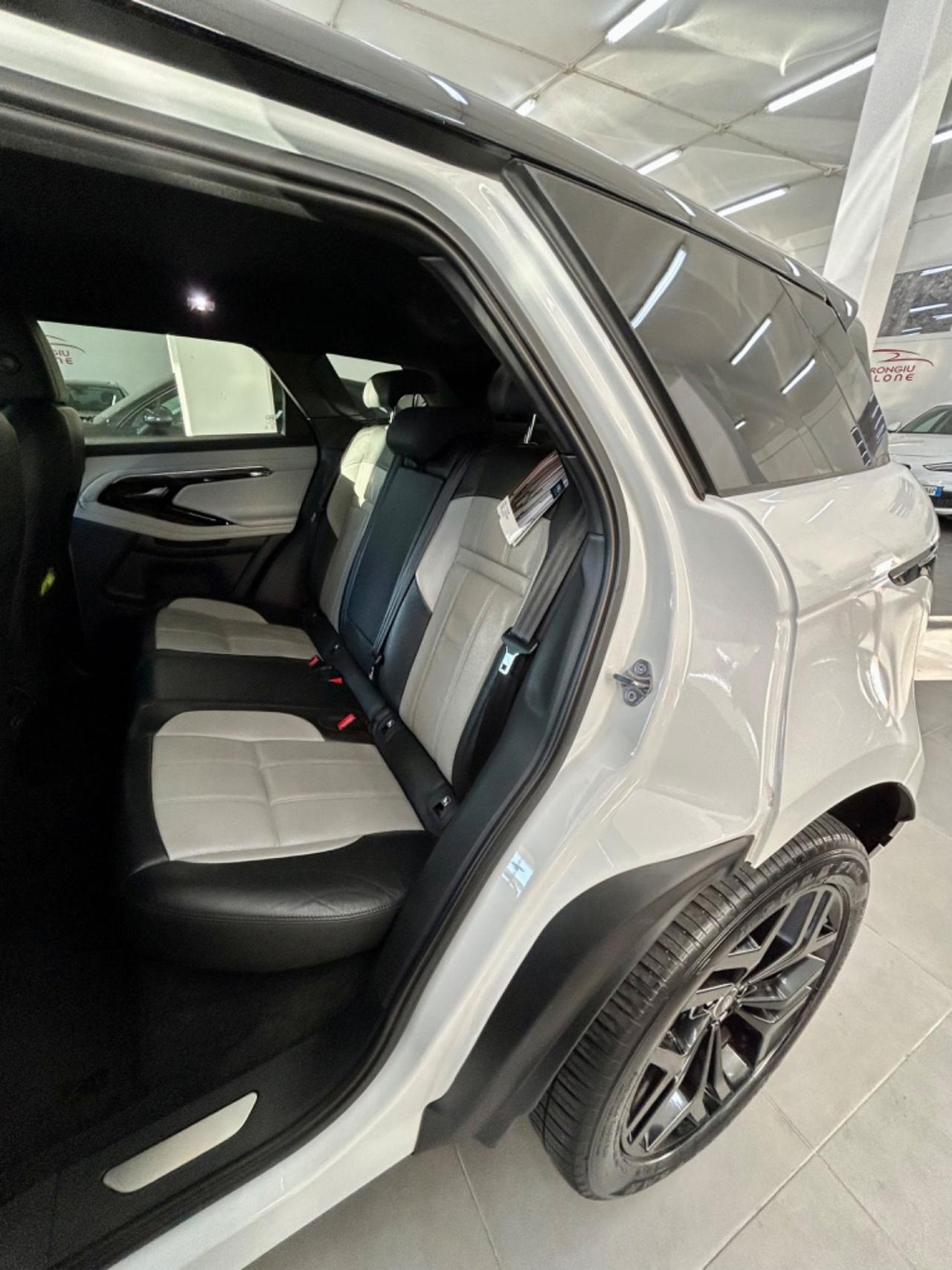RANGE ROVER EVOQUE 150 CV R-Dynamic FINANZIABILE