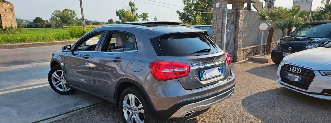 Mercedes-benz GLA 200d "38.000 km"/STRAFULL/INTROVABILE