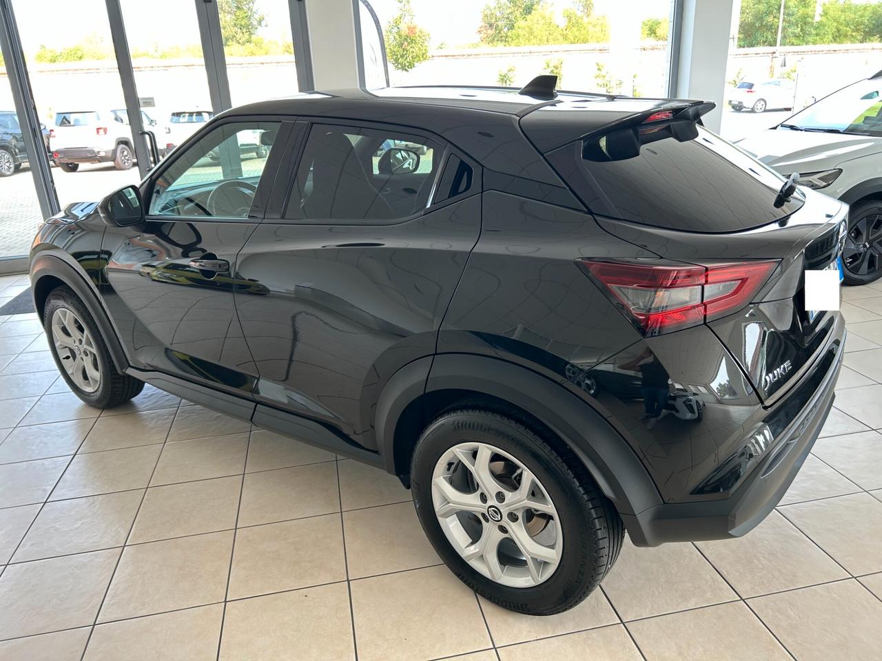 Nissan Juke 1.0 DIG-T 114 CV DCT N-Connecta
