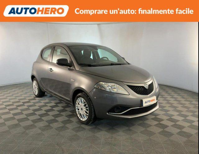 LANCIA Ypsilon 1.2 69 CV 5 porte Silver