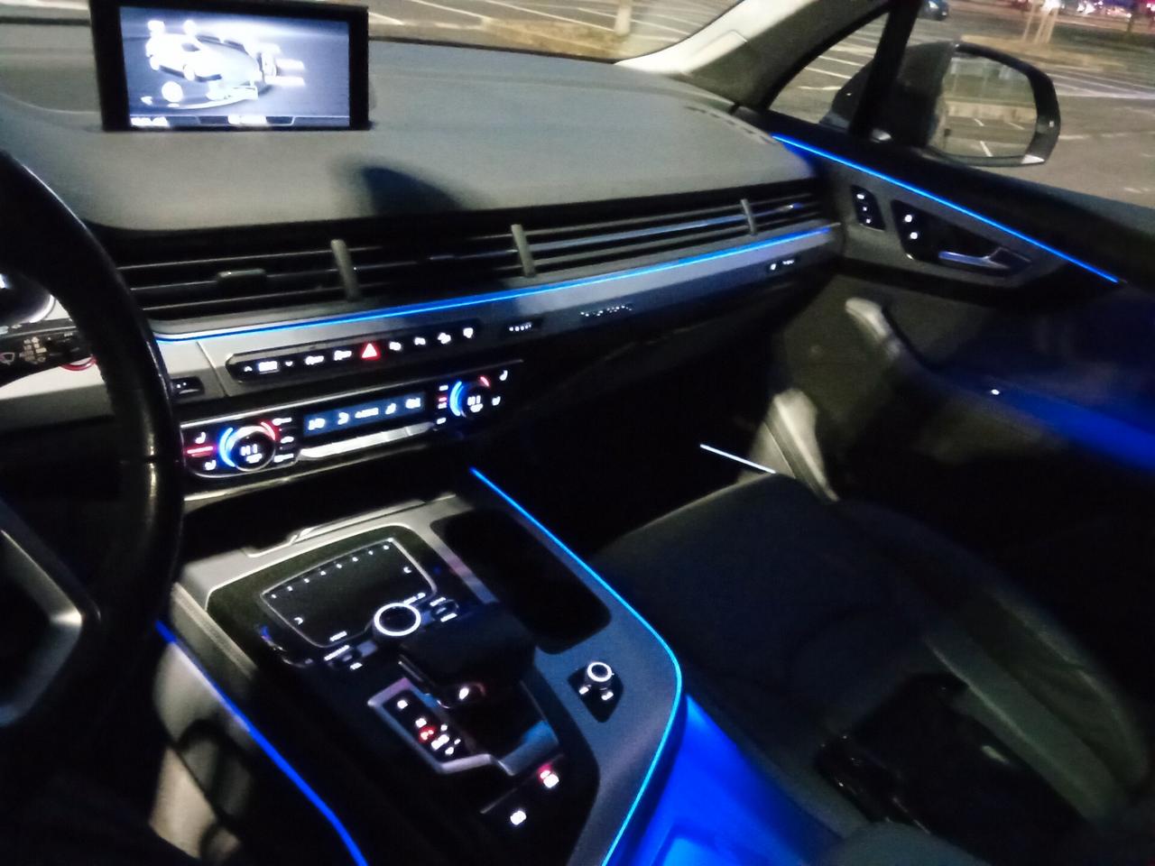 Audi Q7 SQ7 4.0 V8 TDI quattro tiptronic Business Plus