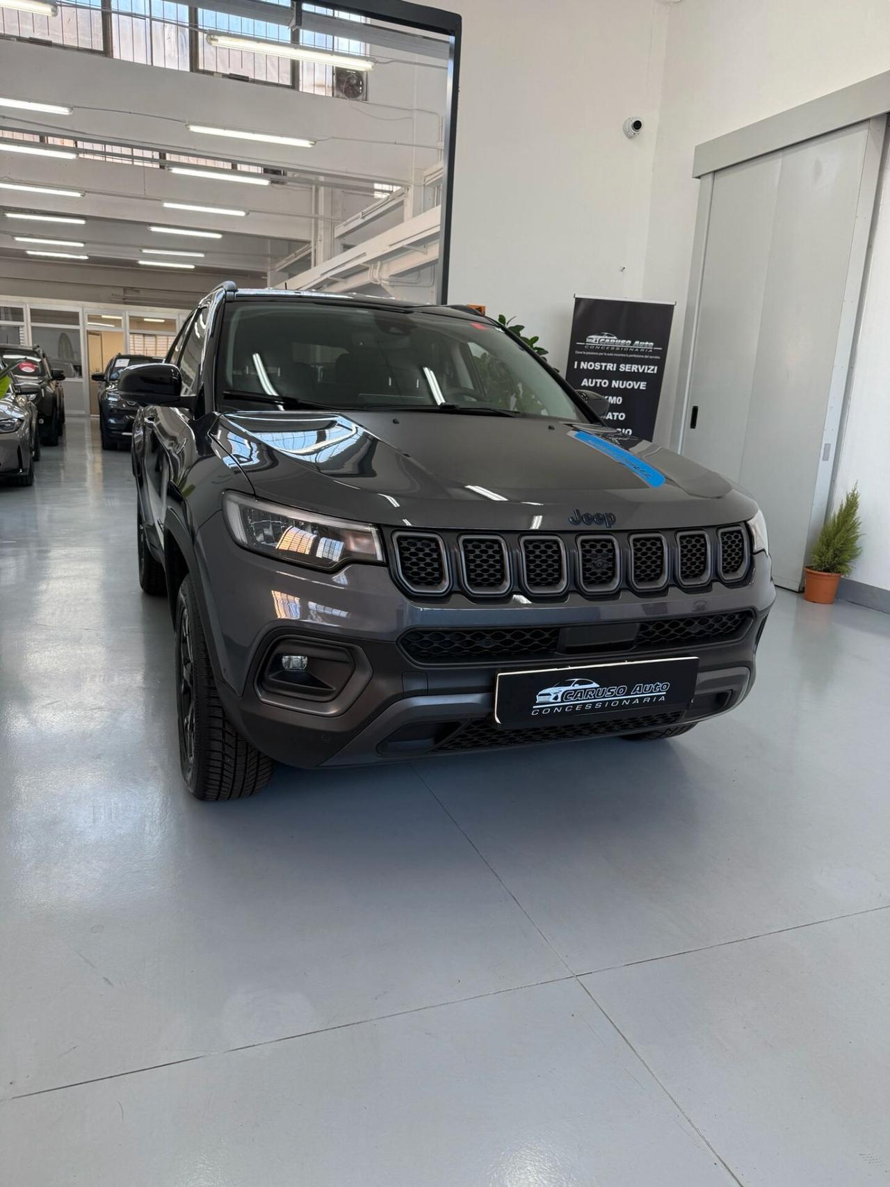 Jeep Compass 1.3 Turbo T4 240 CV PHEV AT6 4xe Trailhawk