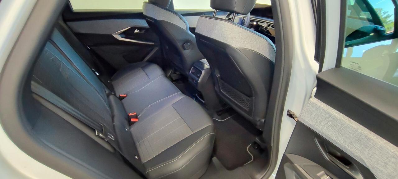 Peugeot 3008 Hybrid 145 e-DCS6 GT