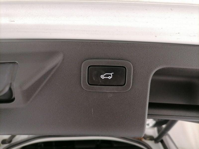 Land Rover Discovery Sport 2.0 TD4 180 CV HSE