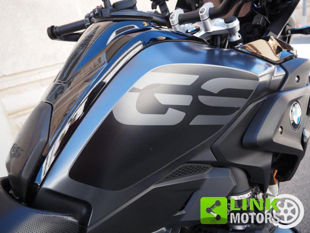 BMW R 1250 GS TRIPLE BLACK