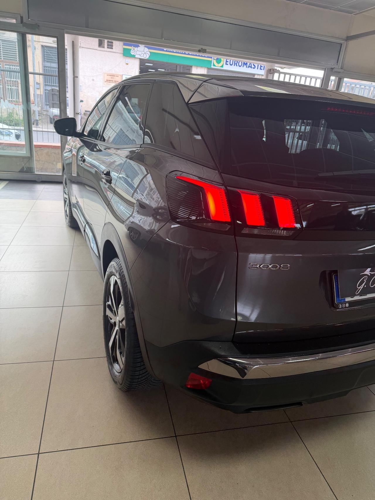 Peugeot 3008 BlueHDi 130 S&S Allure Pack 2022 KM85.000