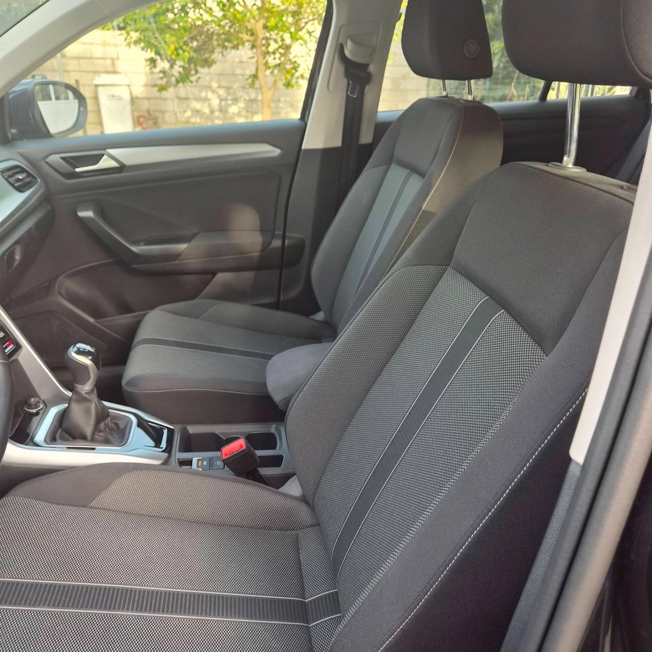 Volkswagen T-Roc 2.0 TDI SCR Style 2025 km12.000