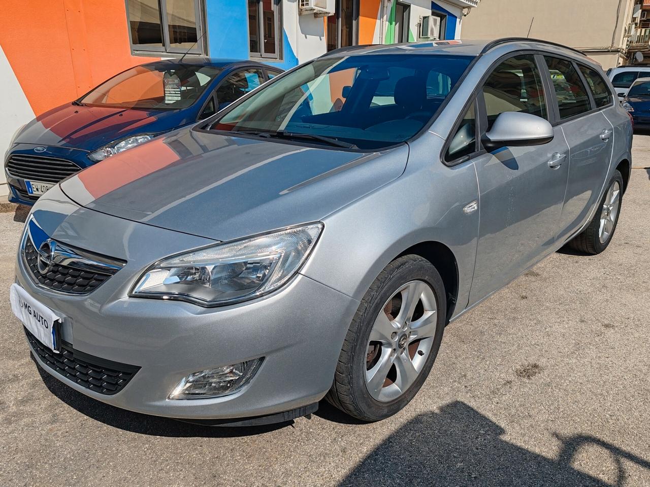 Opel Astra 1.7 CDTI 110CV 5 porte