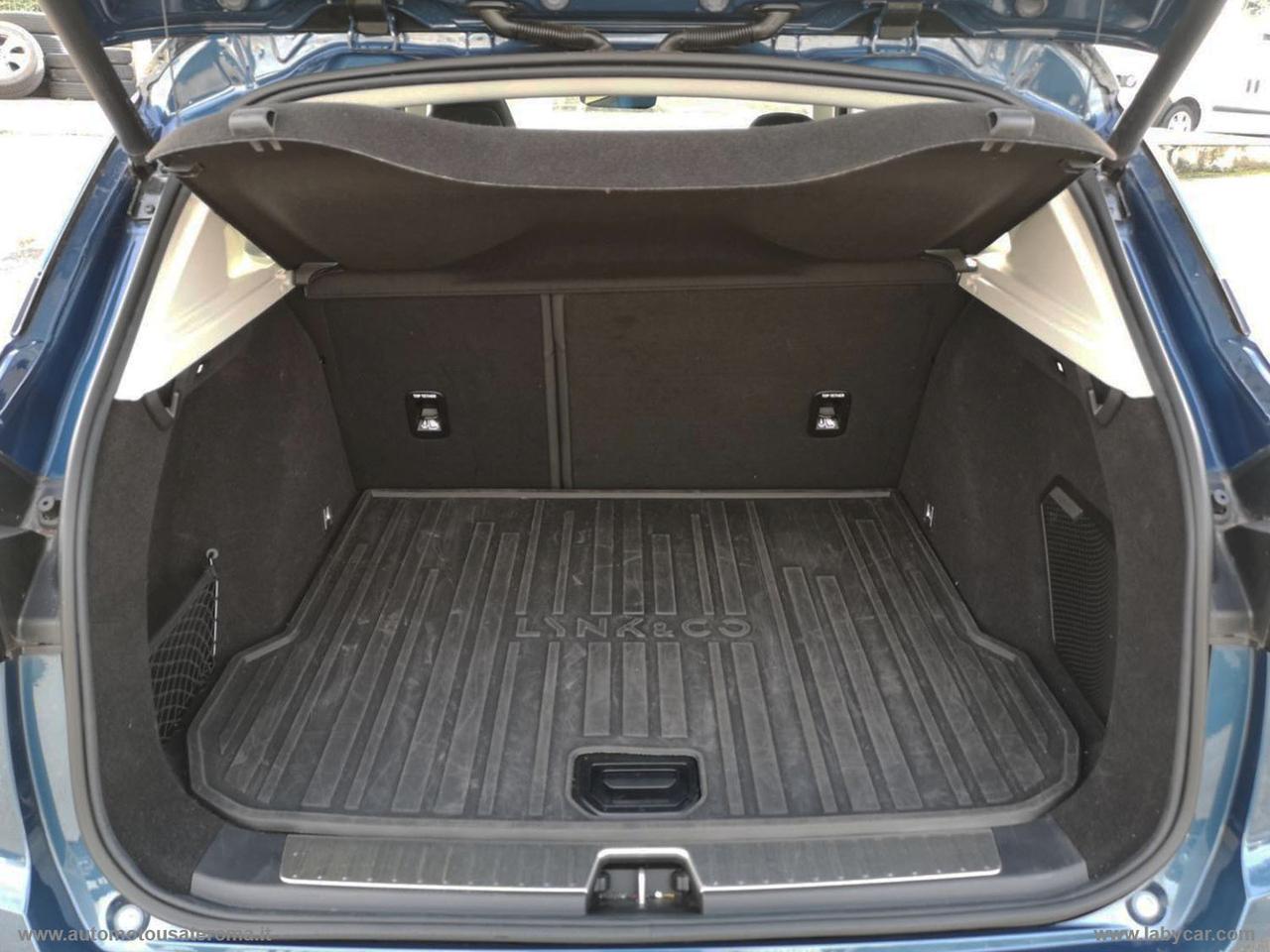 LYNK&CO HYBRID PHEV PROMO WEB