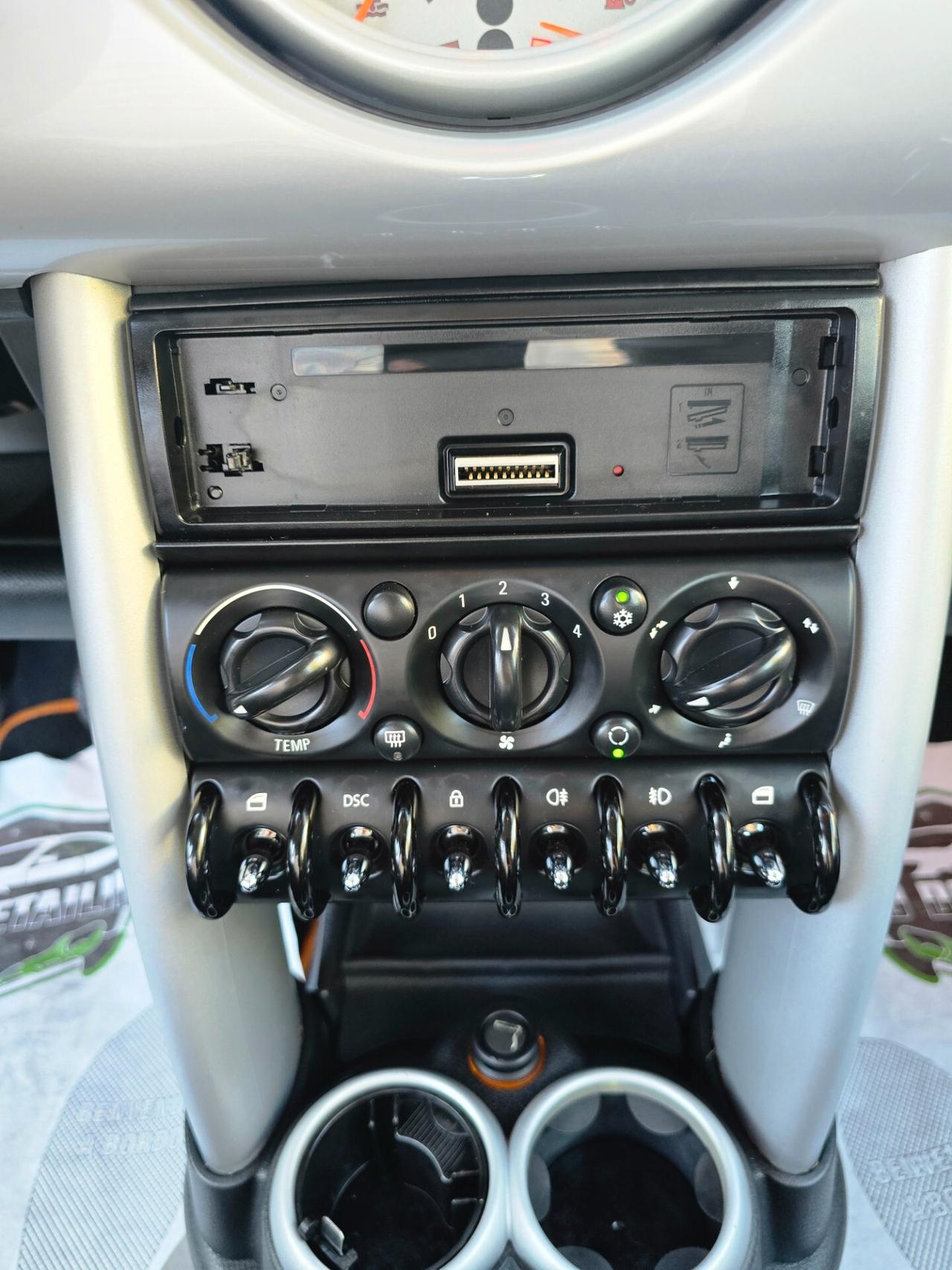 Mini Cooper 1.6 BENZINA OK NEOPATENTATI 150000KM
