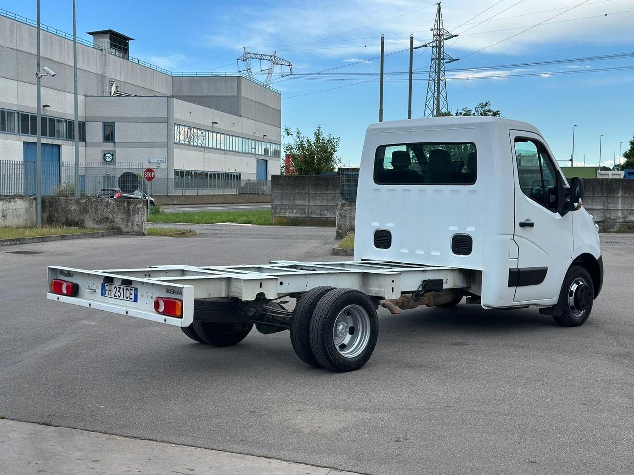 Renault master a telaio