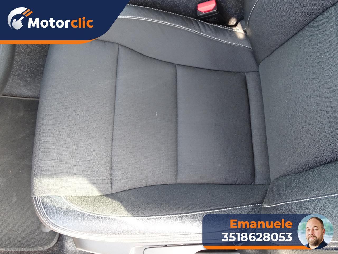 VOLVO XC40 T3 Momentum Core